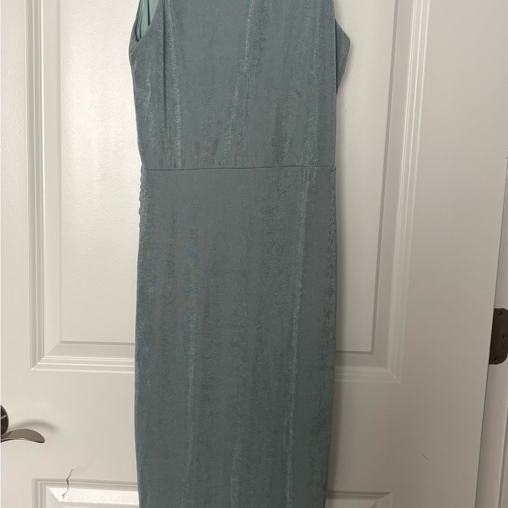 Elegant Sleeveless Blue Dress